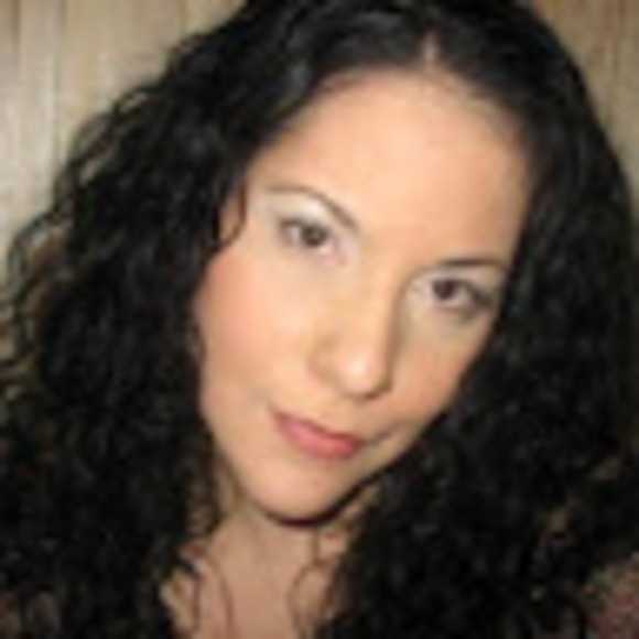 Meet your Posher, Michele - Picture 1 of 1